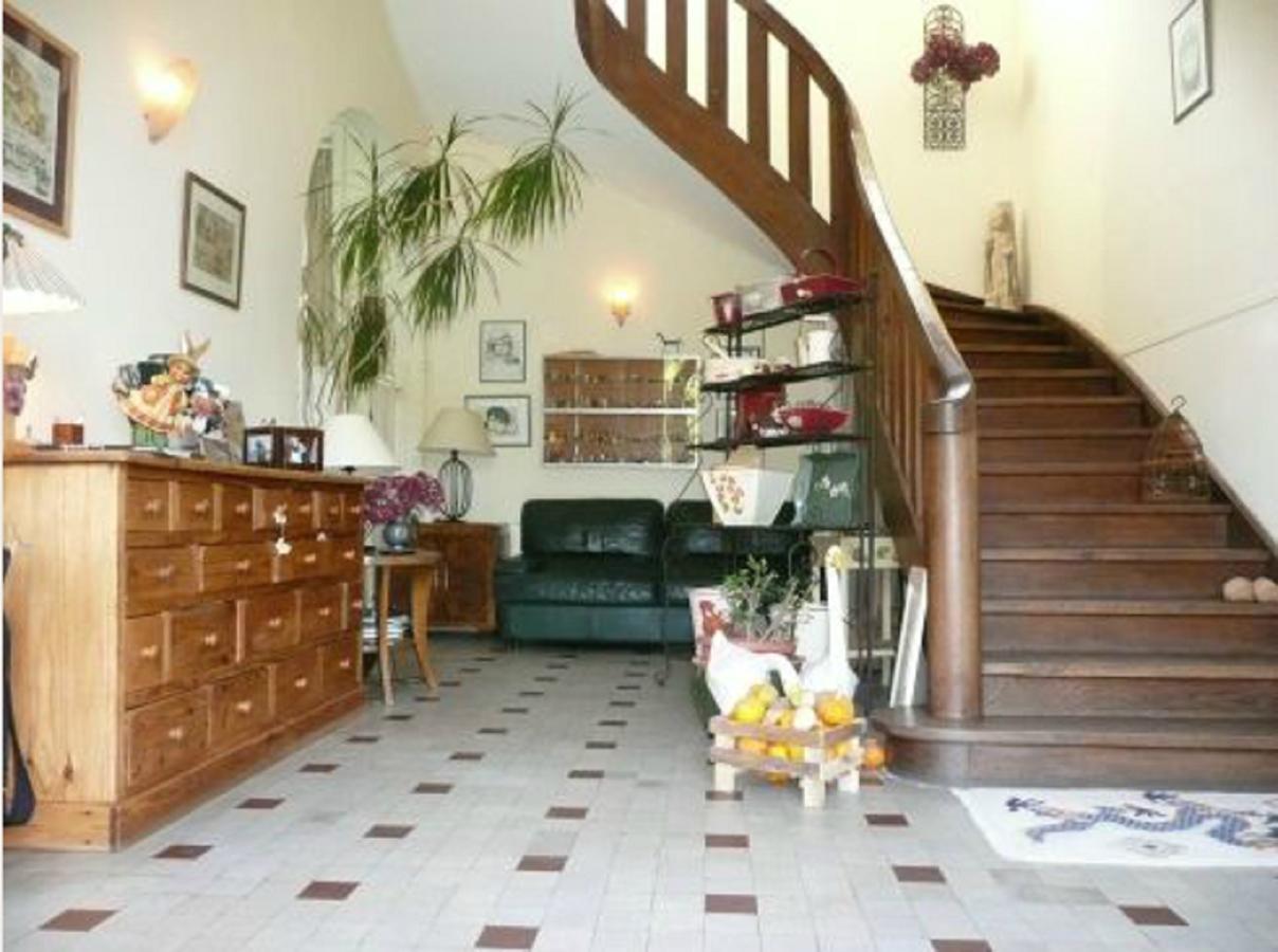 Bed and breakfast Manoir De Bois En Ardres Extérieur photo