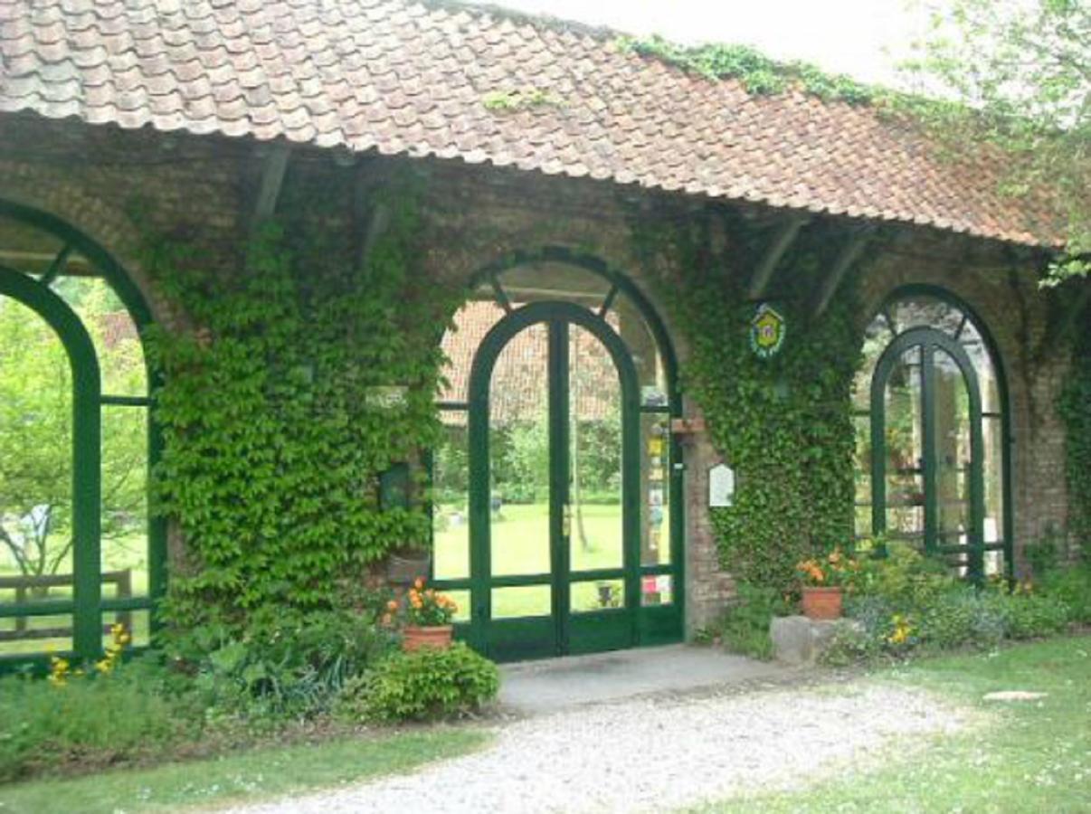 Bed and breakfast Manoir De Bois En Ardres Extérieur photo