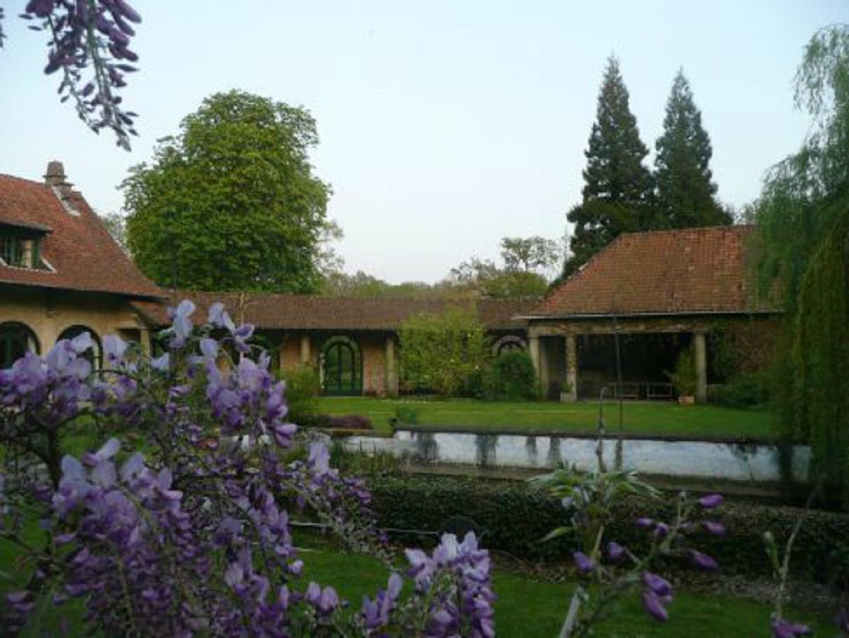 Bed and breakfast Manoir De Bois En Ardres Extérieur photo