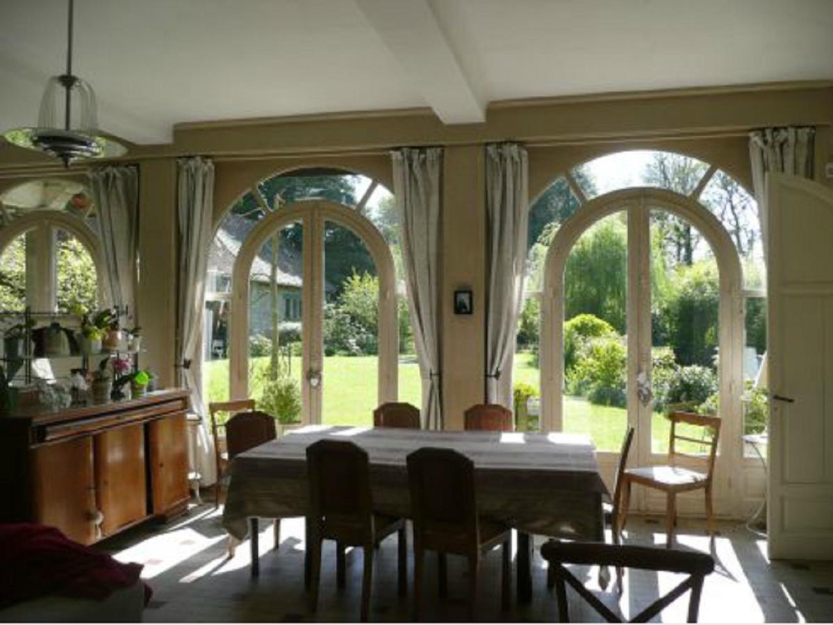 Bed and breakfast Manoir De Bois En Ardres Extérieur photo