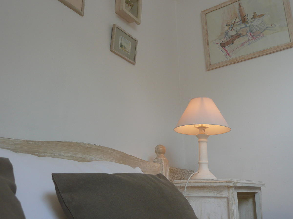 Bed and breakfast Manoir De Bois En Ardres Chambre photo