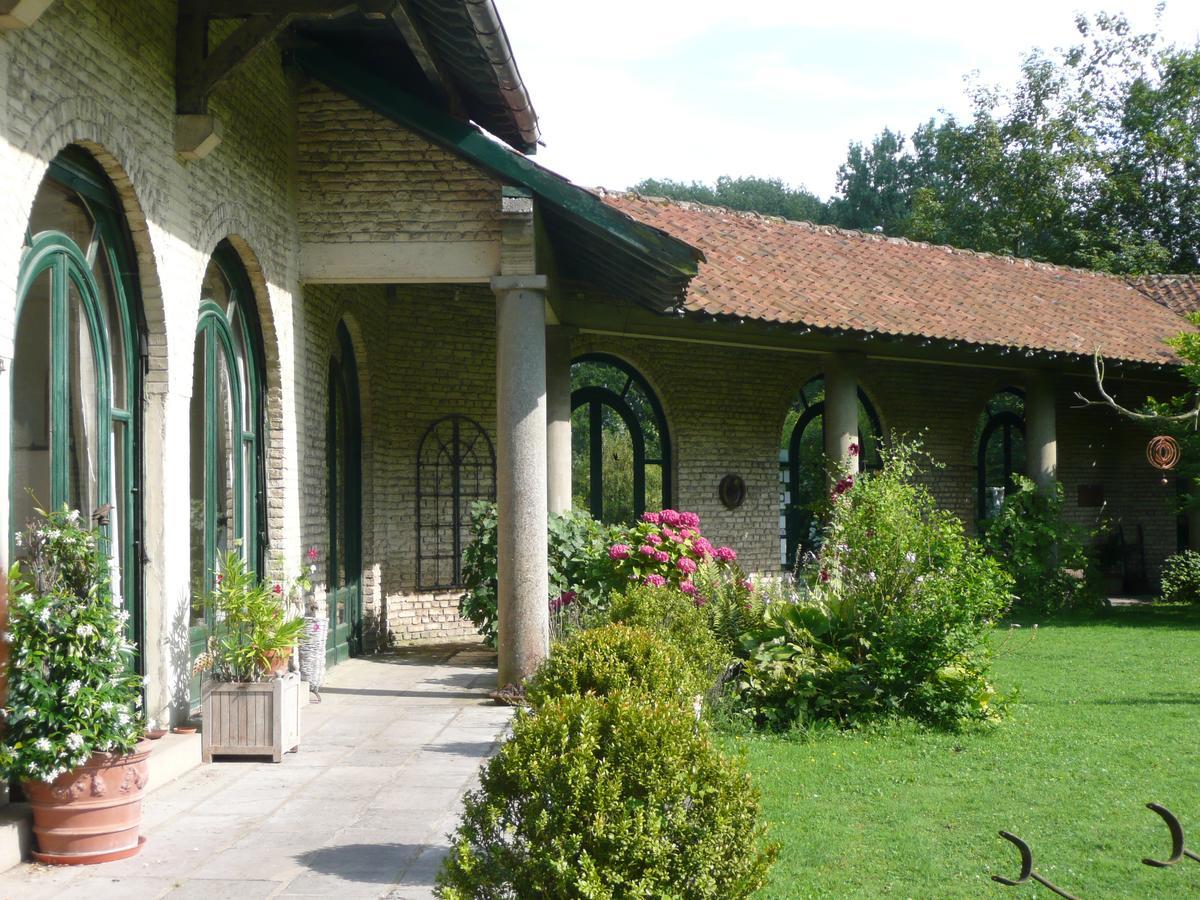 Bed and breakfast Manoir De Bois En Ardres Extérieur photo